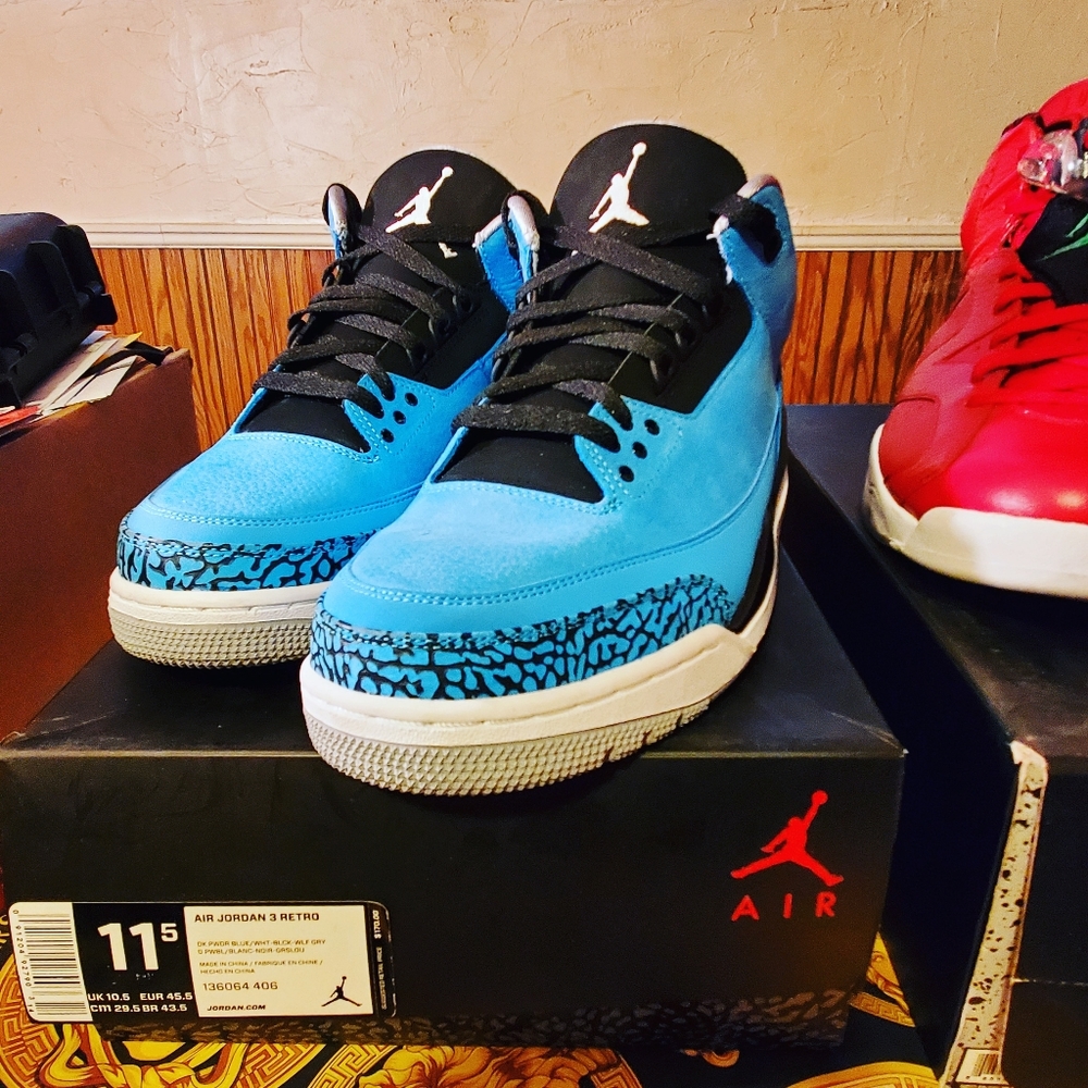 Used Air Jordan 4